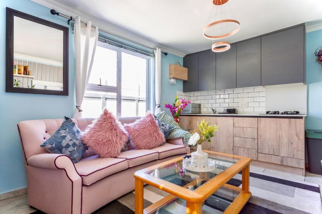 Caline VIP Mews - Photo 3