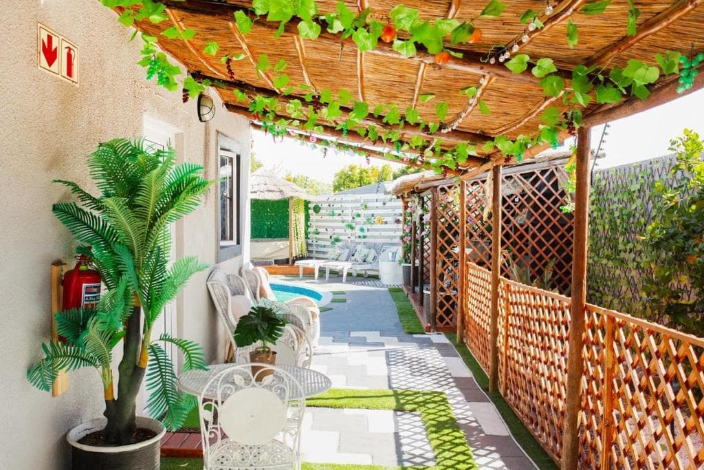 Caline VIP Mews - Photo 8